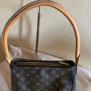 Louis Vuitton looping bag